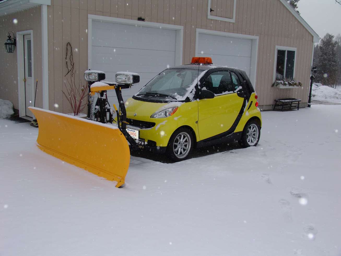 remote control car with snow plow